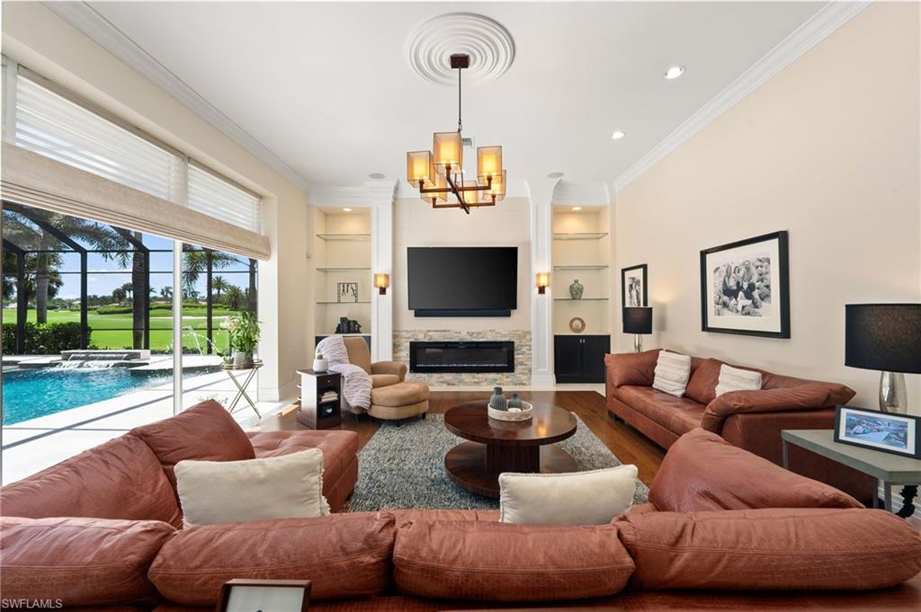 QUAIL WEST - Residential