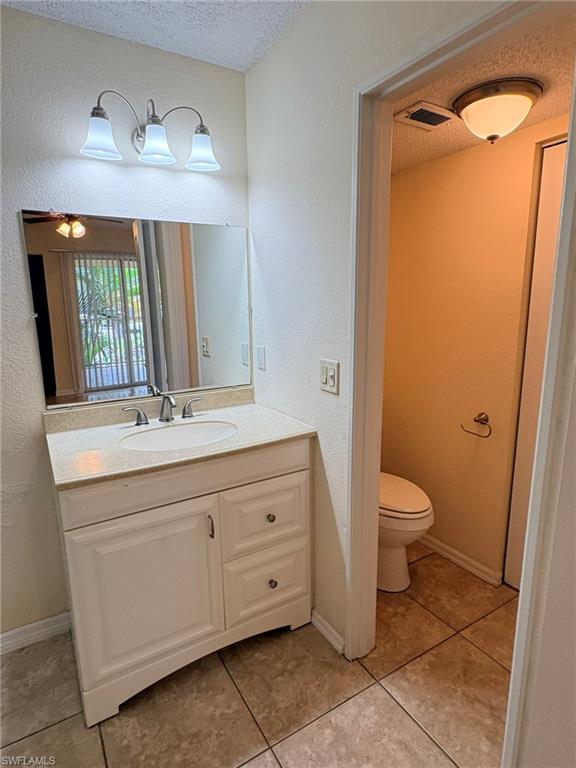 VENETIAN PALMS - Residential Lease