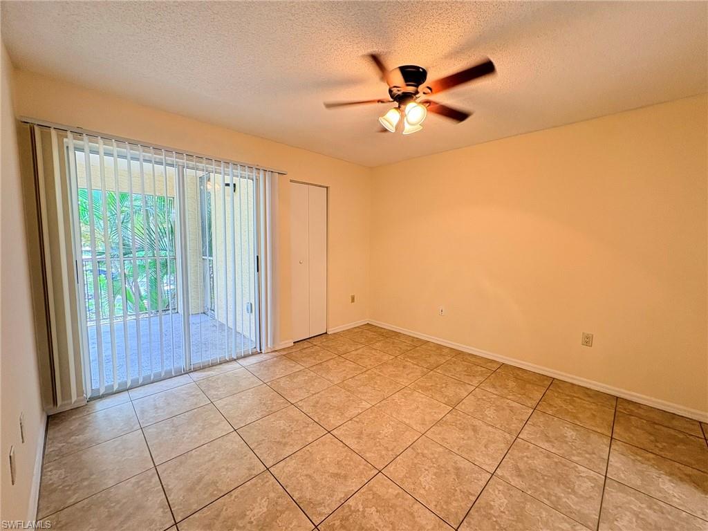 VENETIAN PALMS - Residential Lease