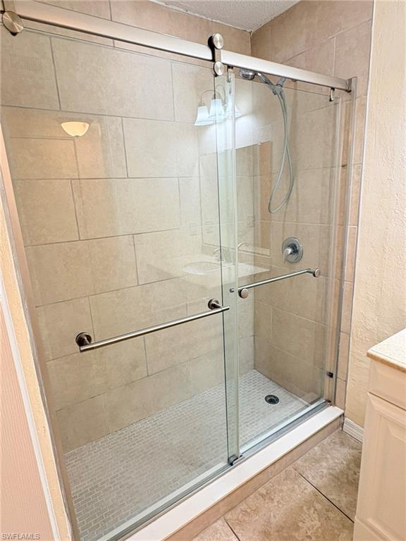 VENETIAN PALMS - Residential Lease