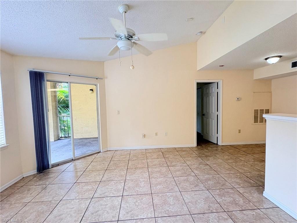 VENETIAN PALMS - Residential Lease