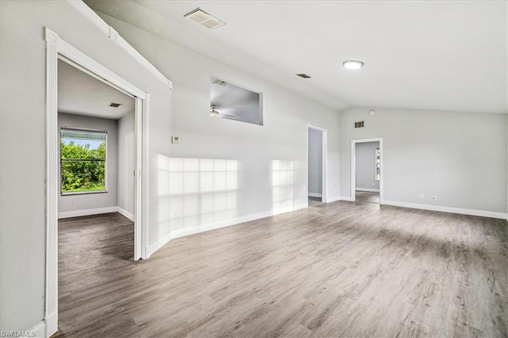 CAPE CORAL - Residential