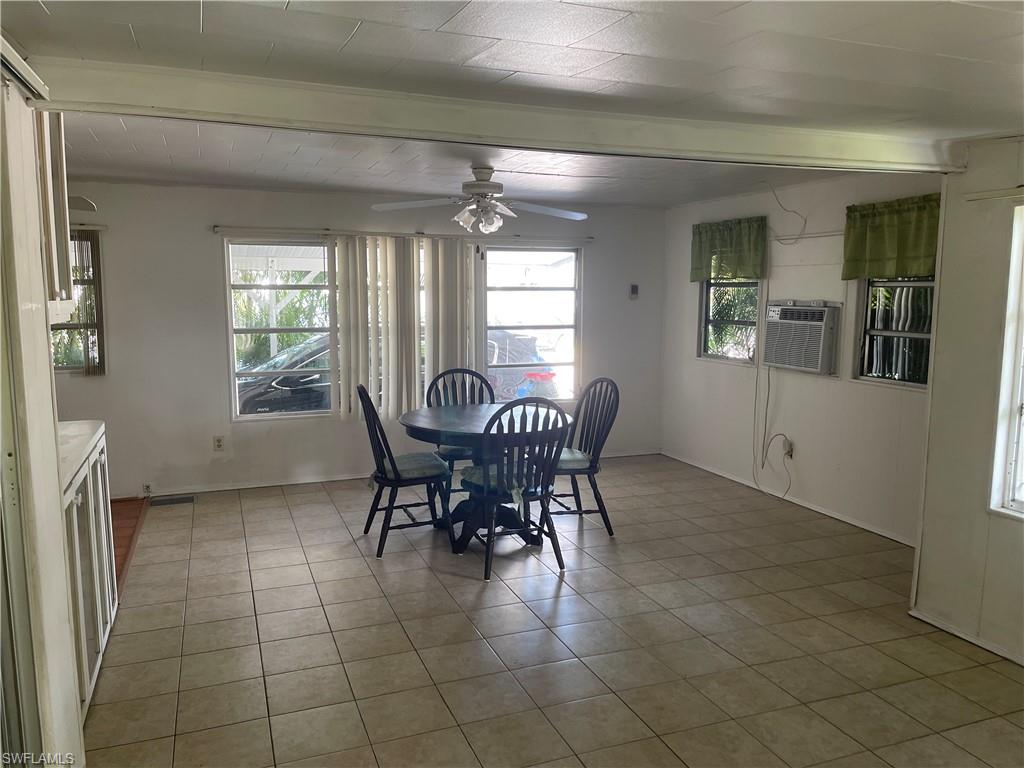 MOBILE MANOR - Residential