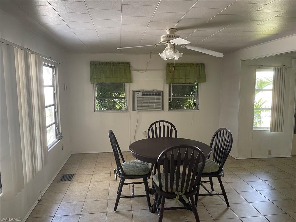 MOBILE MANOR - Residential