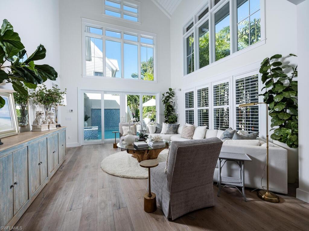 OLDE NAPLES - Residential