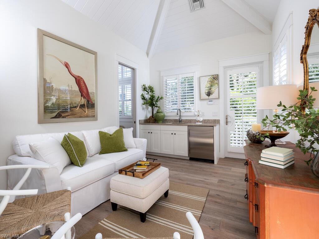 OLDE NAPLES - Residential