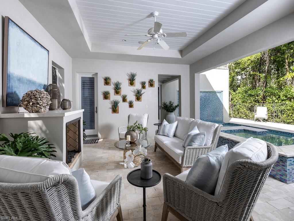 OLDE NAPLES - Residential
