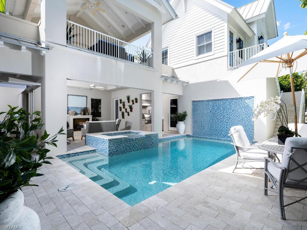 OLDE NAPLES - Residential