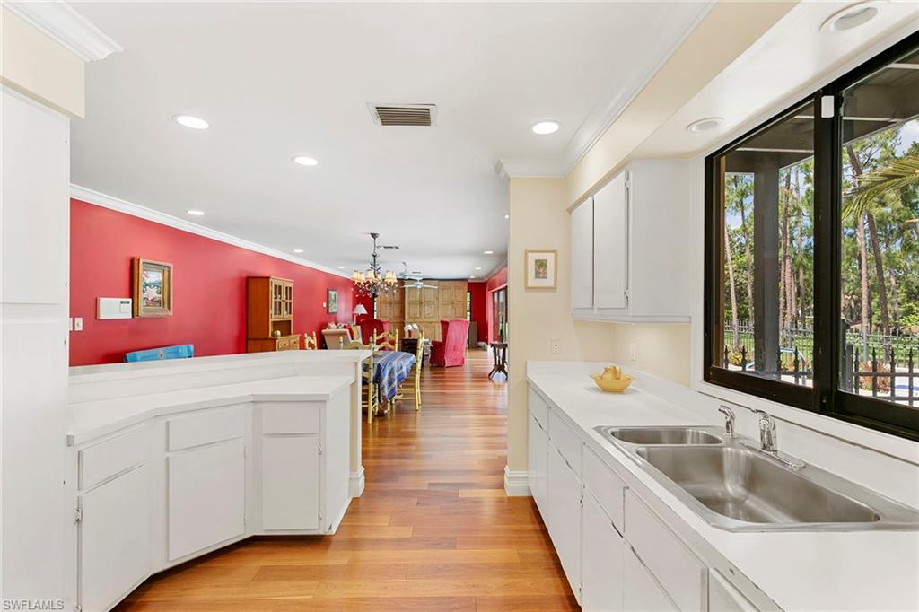 TALL PINES - Residential