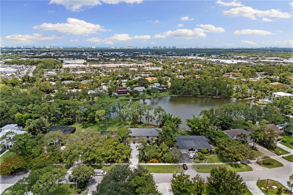TALL PINES - Residential