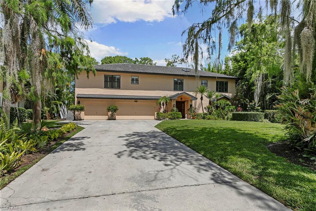 TALL PINES - Residential