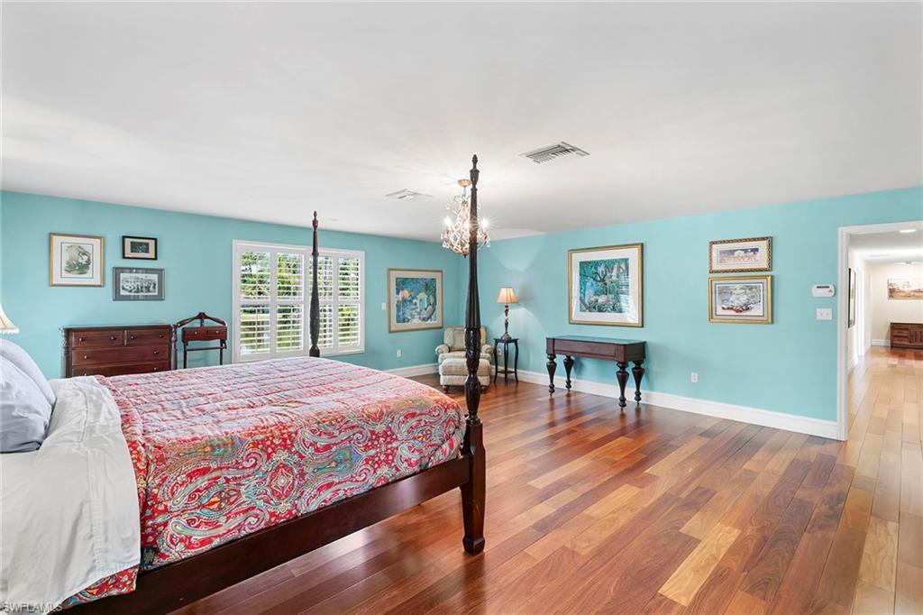 TALL PINES - Residential