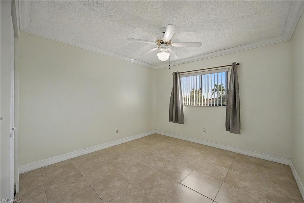 CAVENDISH SQUARE CONDO - Residential
