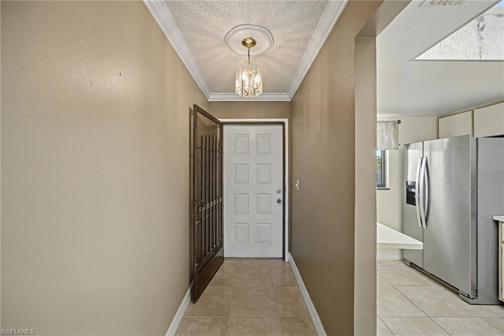 CAVENDISH SQUARE CONDO - Residential