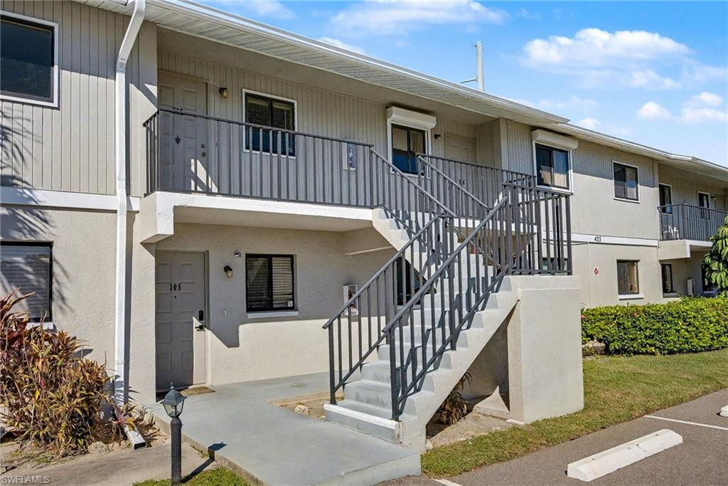 CAVENDISH SQUARE CONDO - Residential