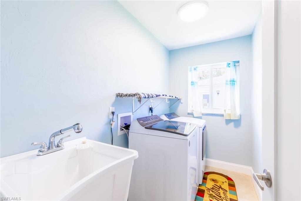PENN DELL PARK - Residential Lease