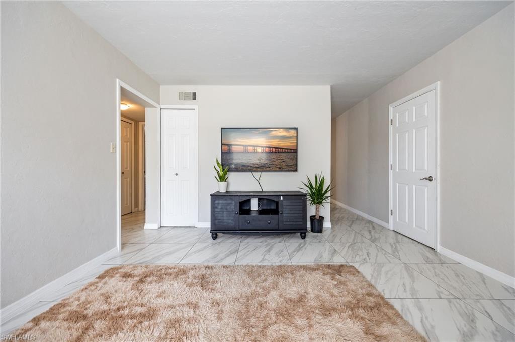 VILLA CAPRI CONDOMINIUM - Residential