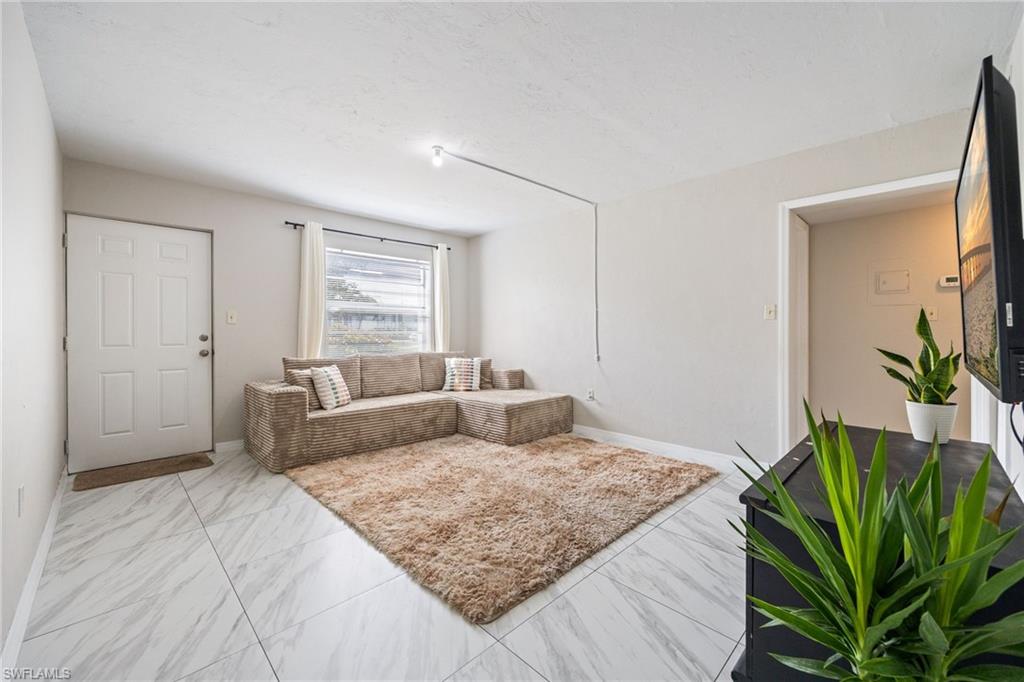 VILLA CAPRI CONDOMINIUM - Residential