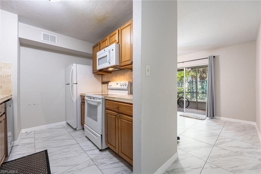 VILLA CAPRI CONDOMINIUM - Residential