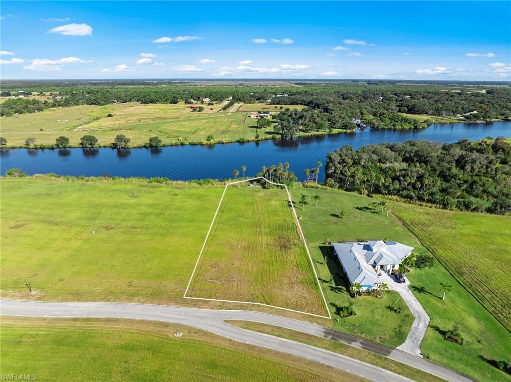 CALOOSA PRESERVE - Land