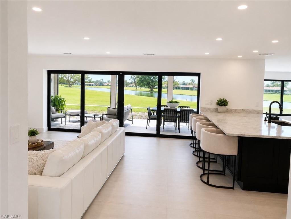 LAKEWOOD - Residential