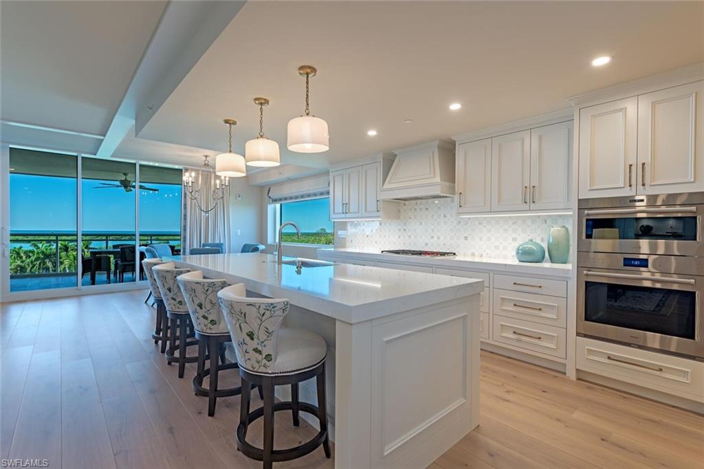 KALEA BAY TOWER 300 - Residential