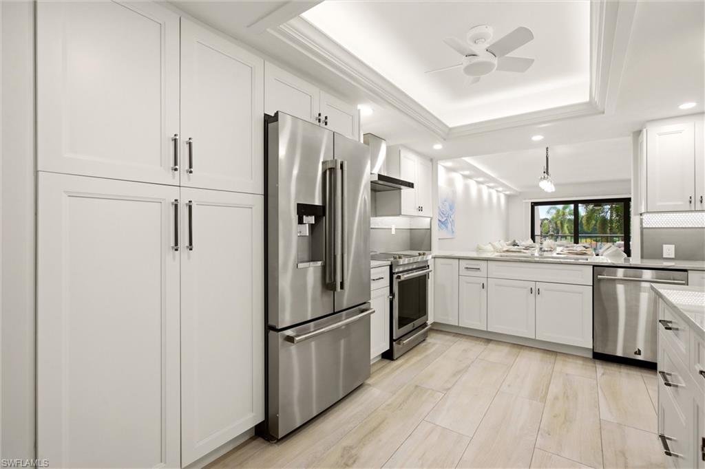 HYDE PARK - Residential