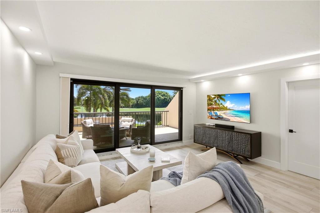 HYDE PARK - Residential