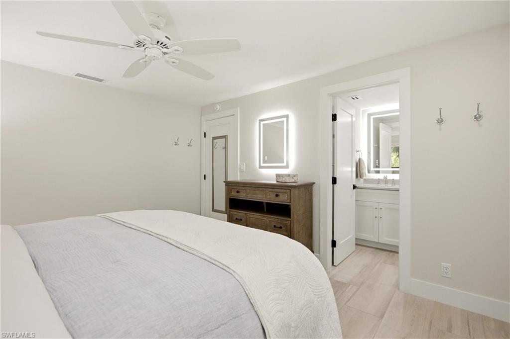 HYDE PARK - Residential