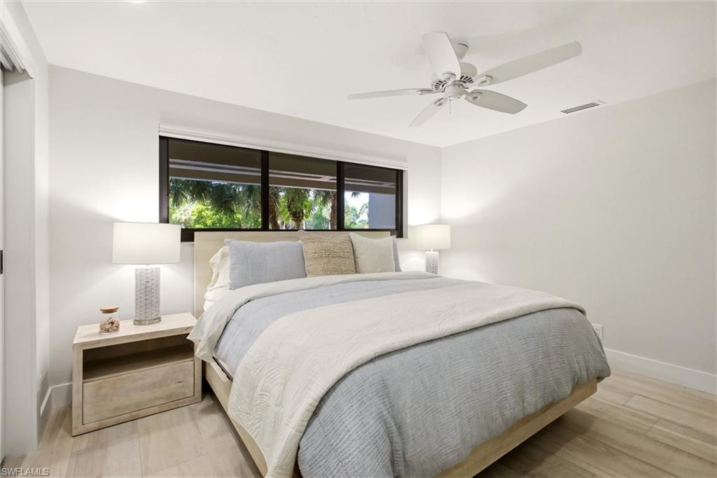 HYDE PARK - Residential
