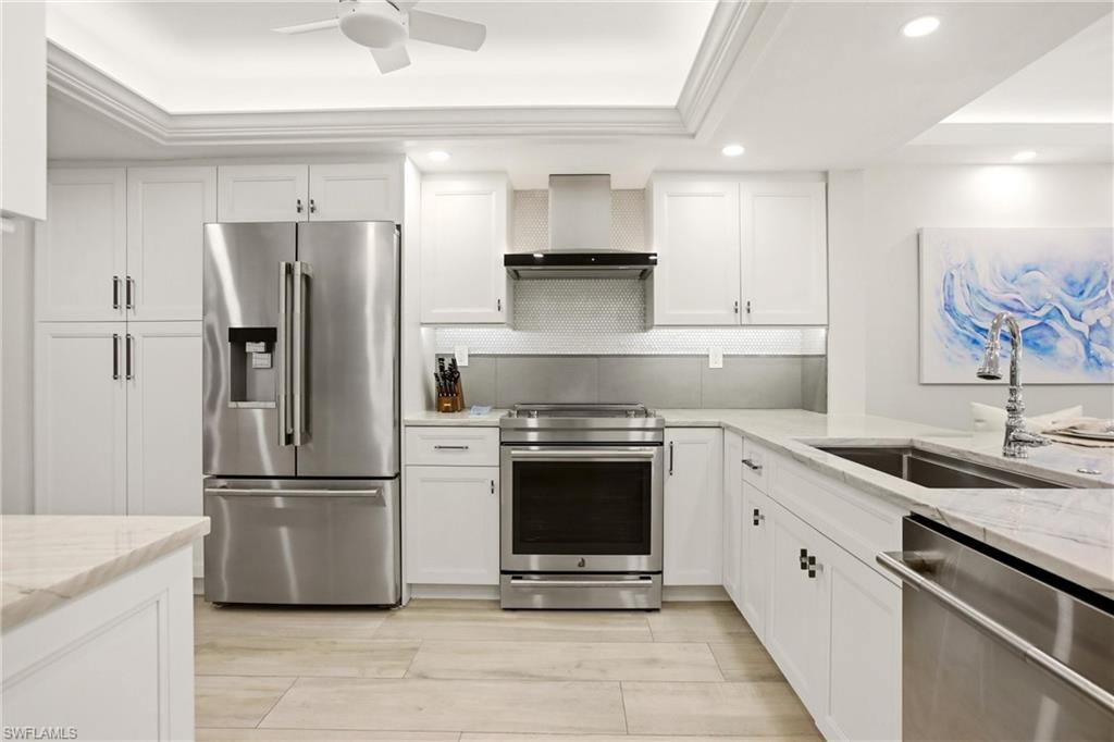 HYDE PARK - Residential