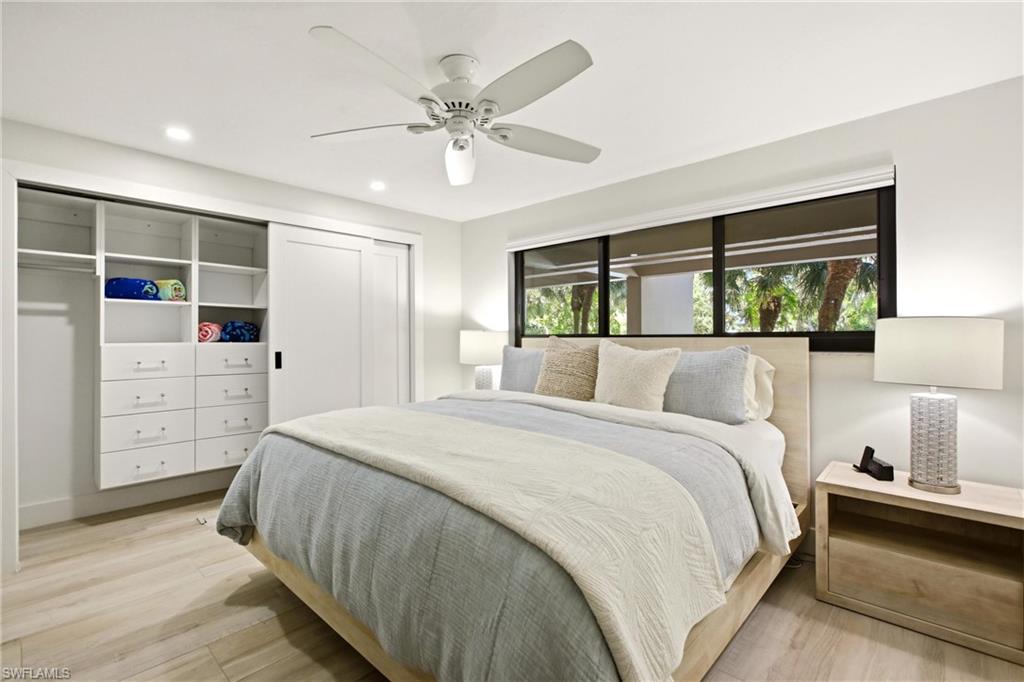 HYDE PARK - Residential
