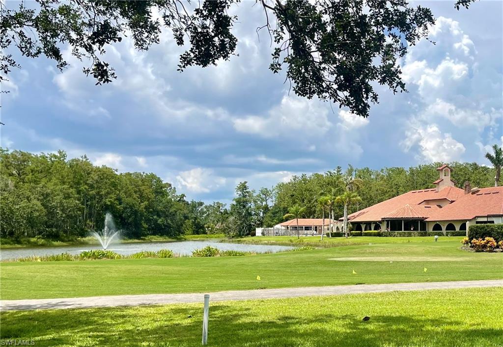 COUNTRY CLUB VILLAGE - Residential Lease
