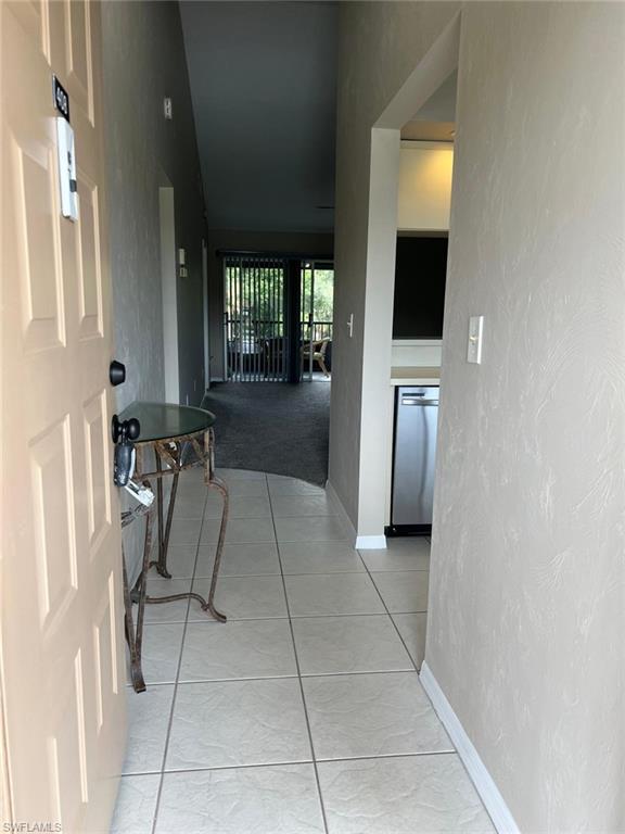 COUNTRY CLUB VILLAGE - Residential Lease