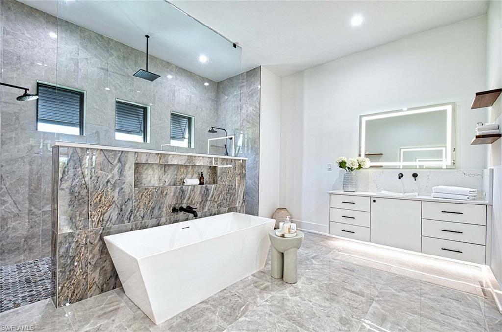 QUAIL WOODS ESTATES - Residential