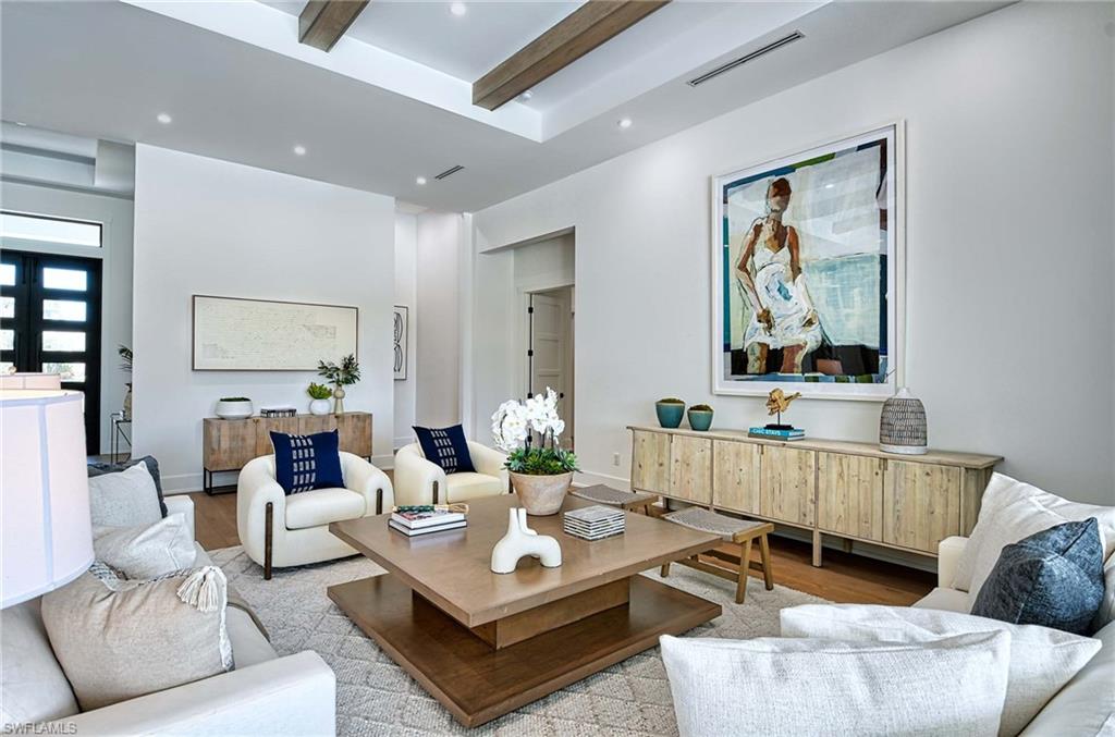 QUAIL WOODS ESTATES - Residential