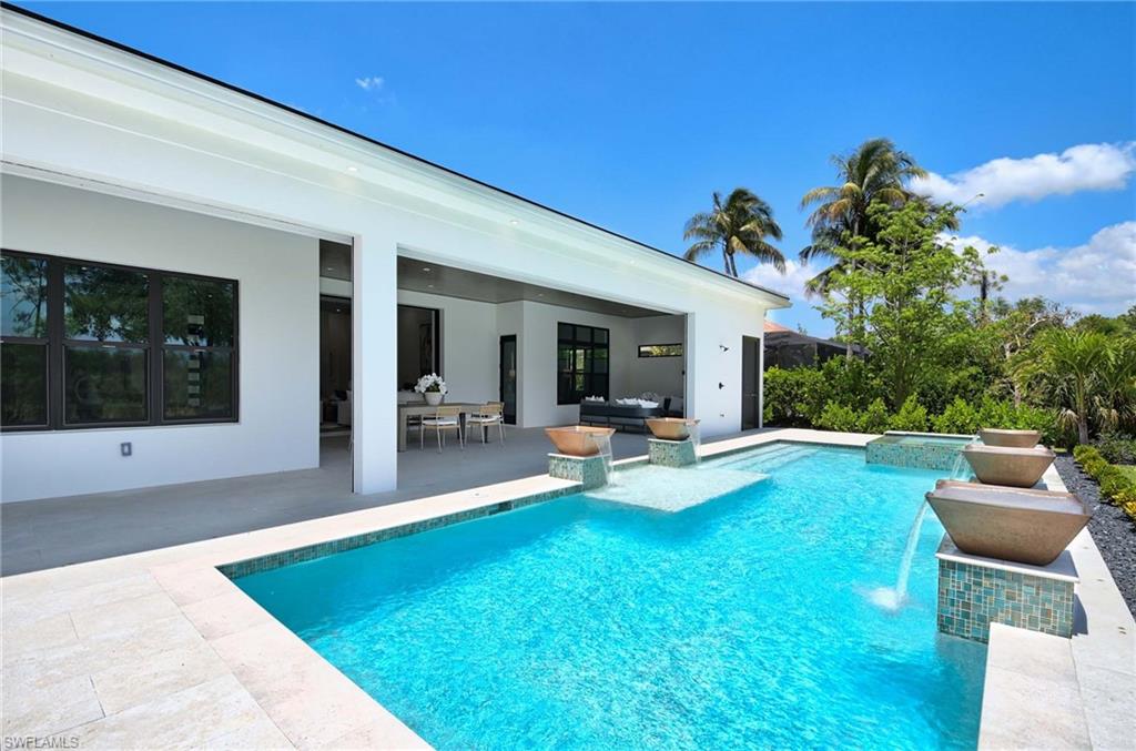 QUAIL WOODS ESTATES - Residential