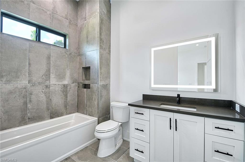 QUAIL WOODS ESTATES - Residential