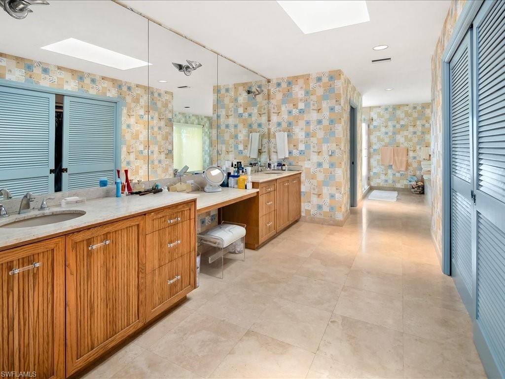 PINE RIDGE - Residential