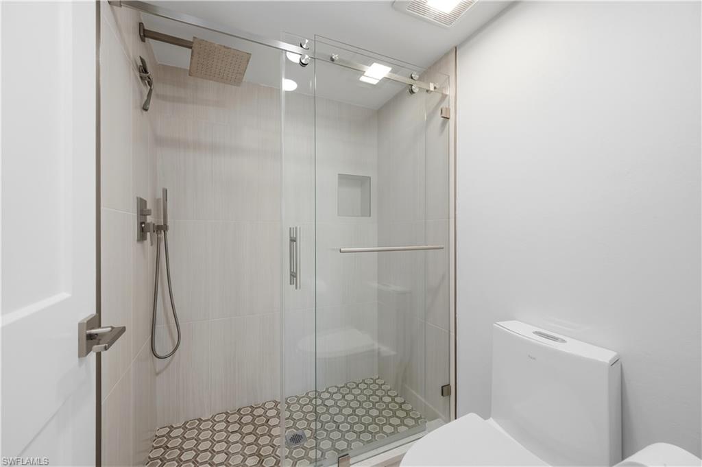 CANTERBURY VILLAGE - Residential Lease