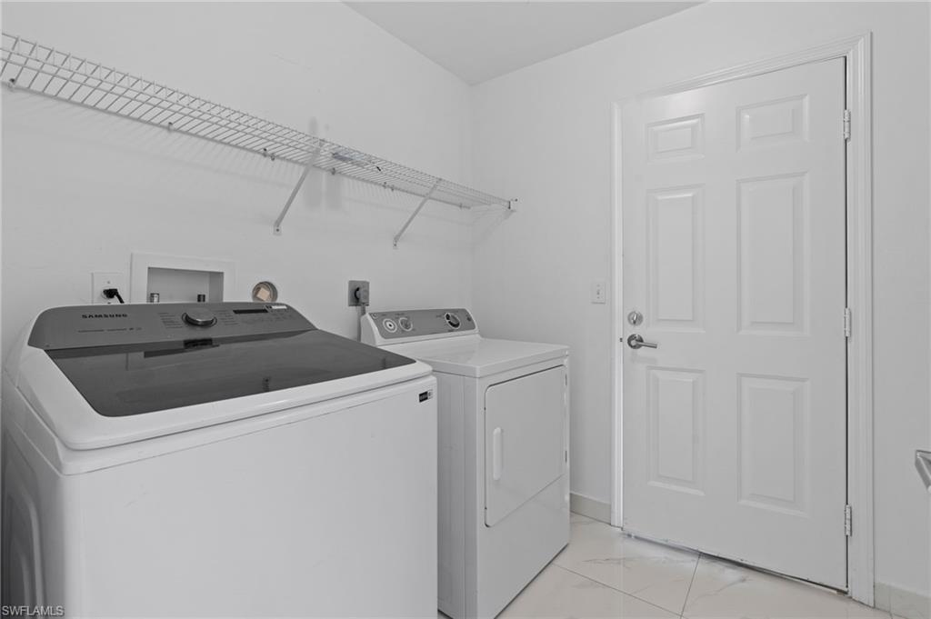 PLANTATION - Residential