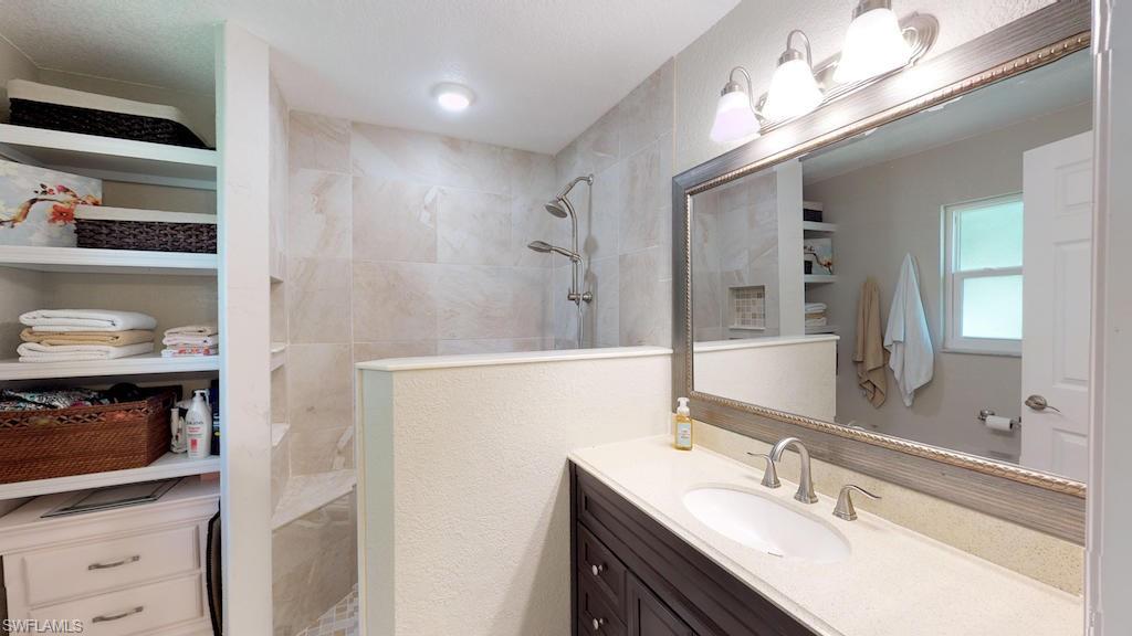 PUNTA GORDA ISLES - Residential