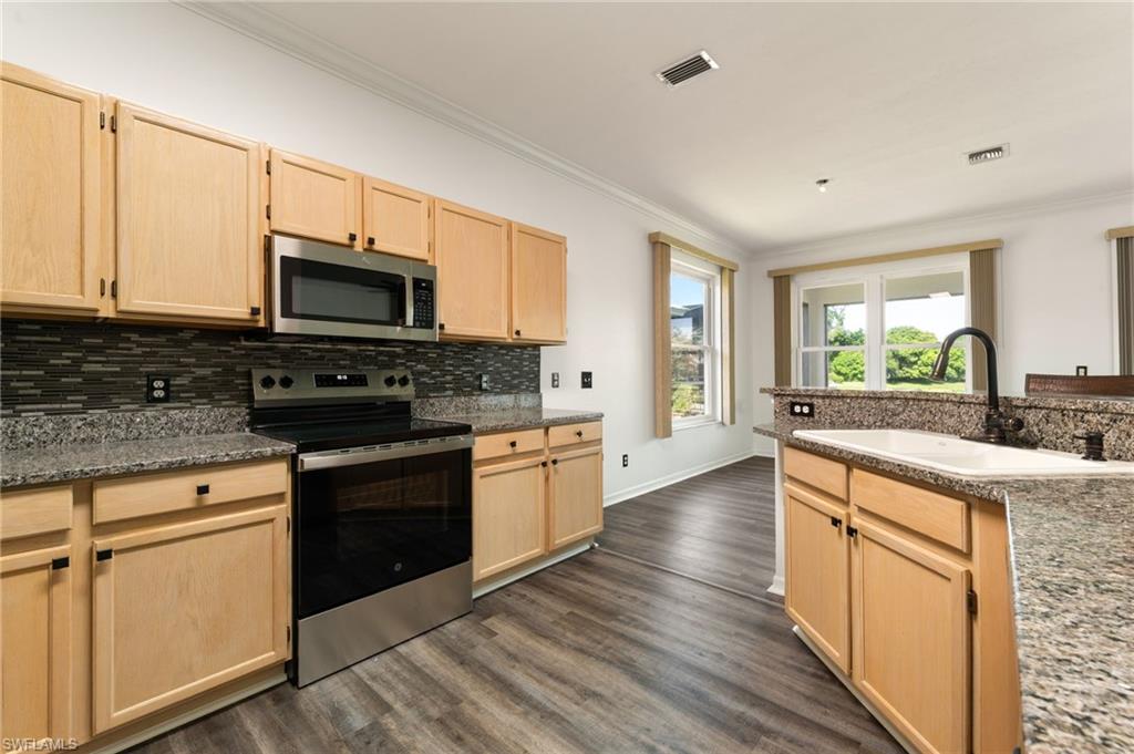 MAPLEWOOD - Residential Lease
