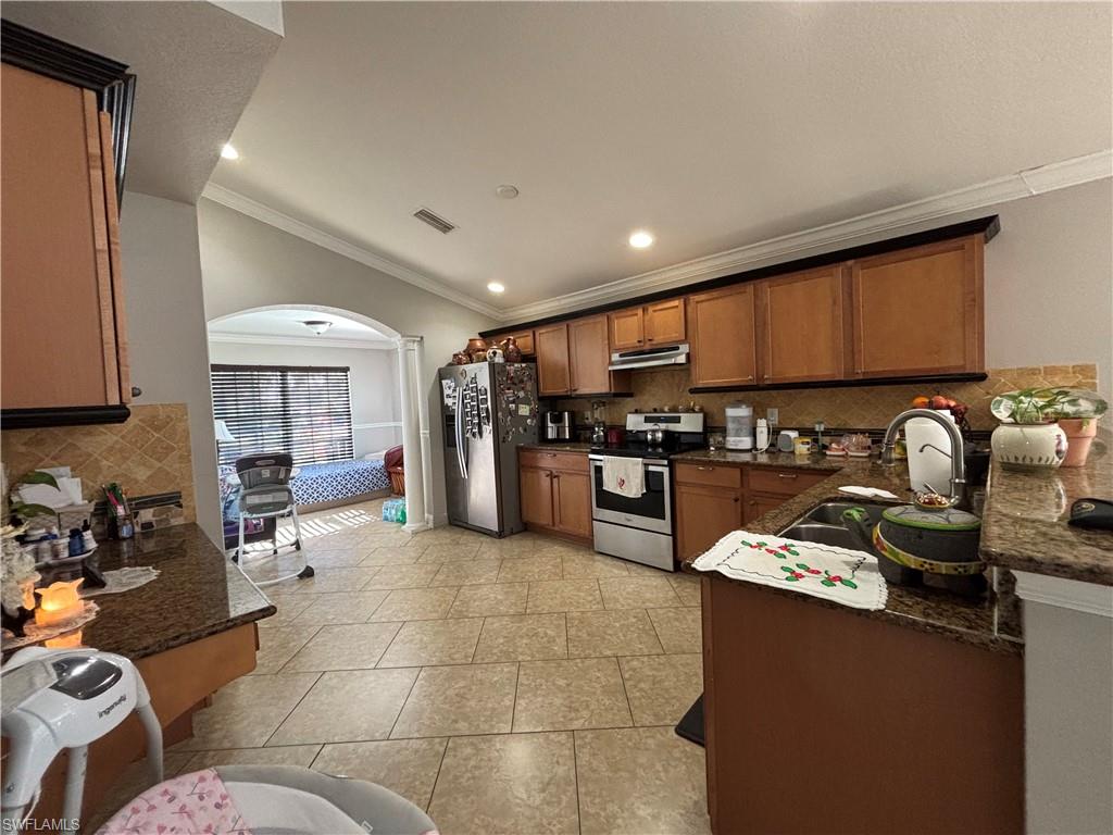 ARROWHEAD RESERVE - Residential