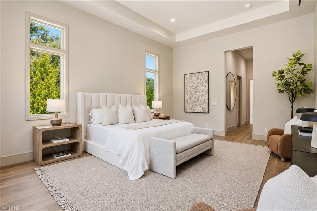PARK SHORE - Residential