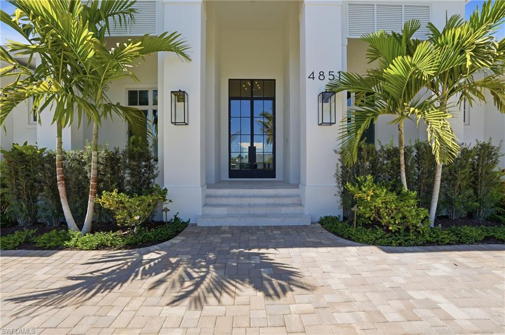 PARK SHORE - Residential