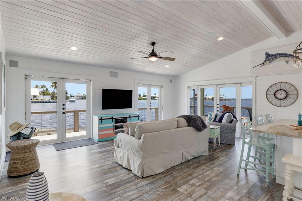 PINE ISLAND FILL - Residential