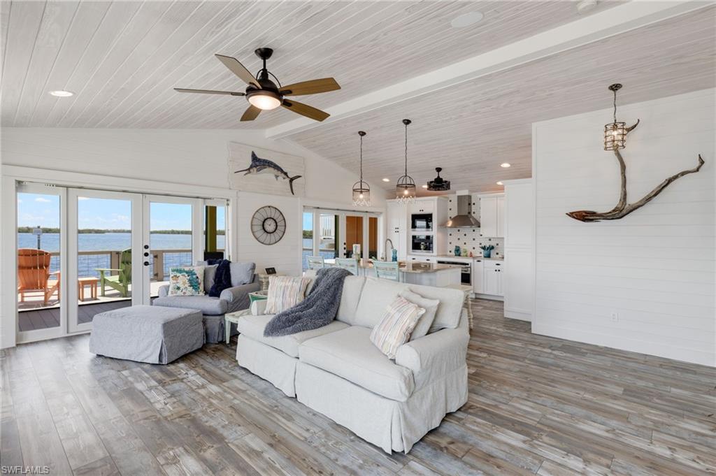 PINE ISLAND FILL - Residential