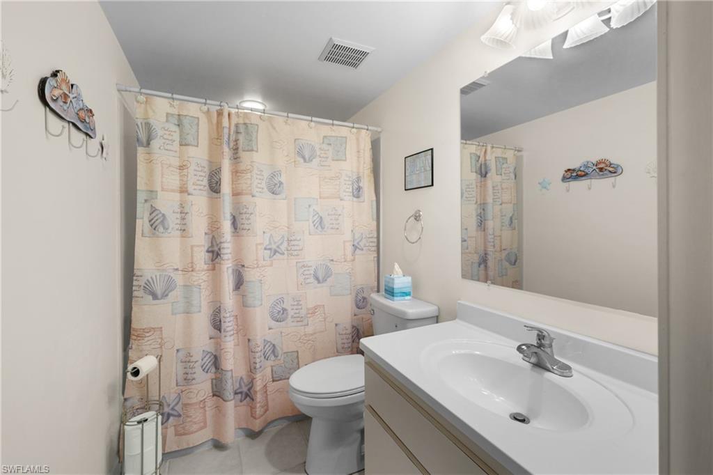 CORAL KEYES CONDO - Residential Lease