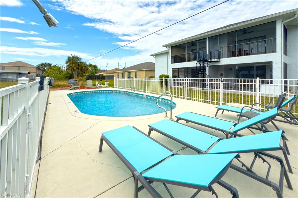 CORAL KEYES CONDO - Residential Lease